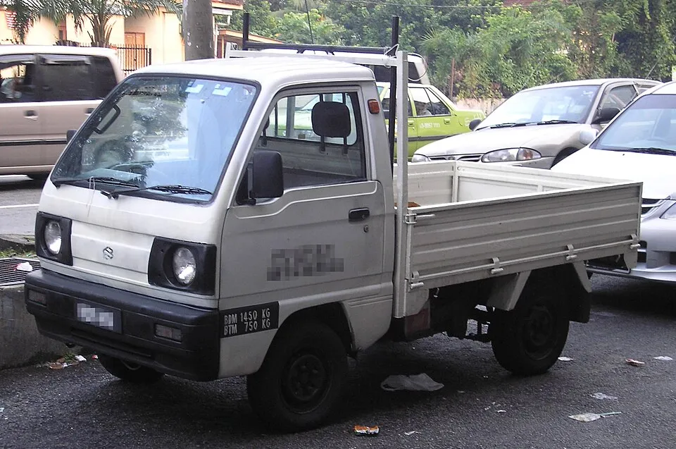 Suzuki_Carry_Kuala_Lumpur.jpg